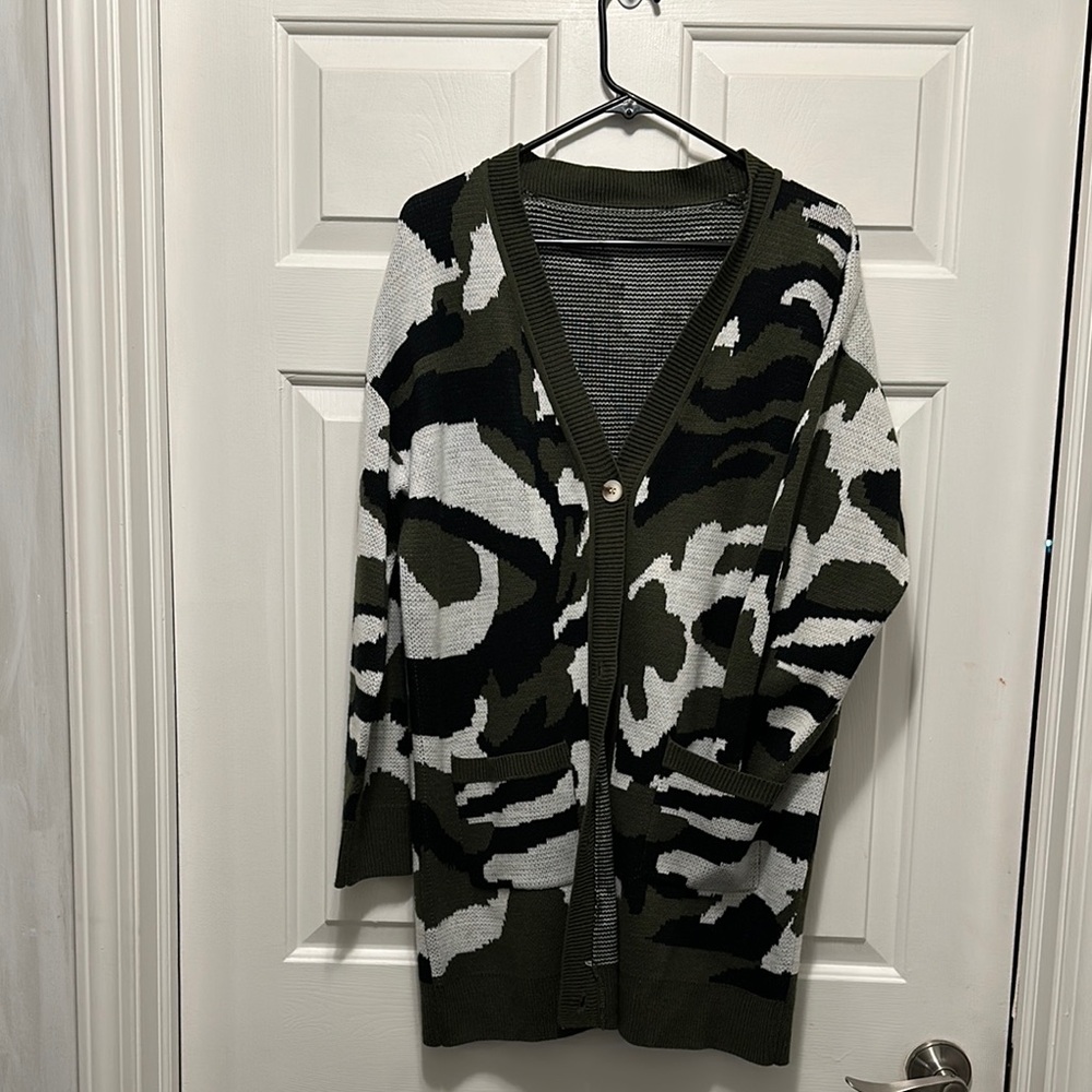 Camo cardigann